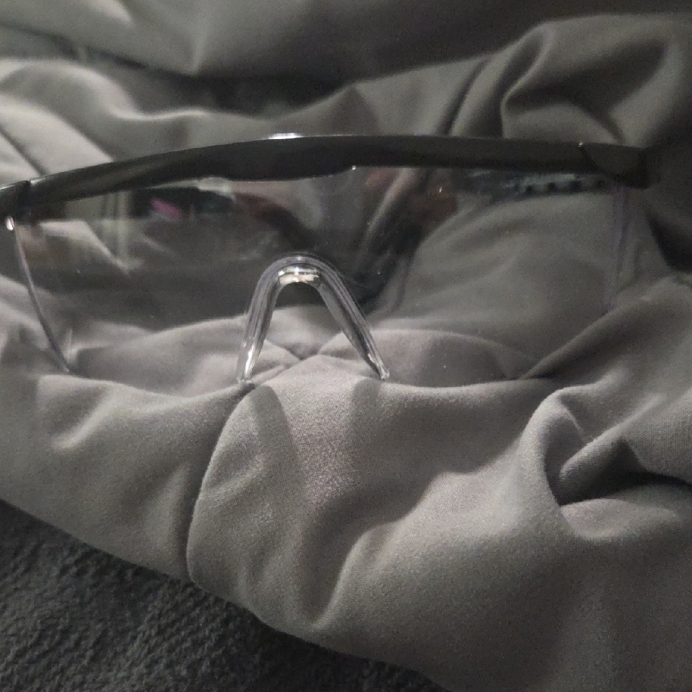 Protective Women's Glasses